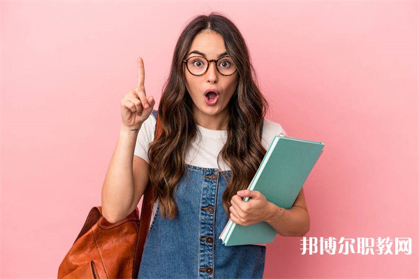云南哪里的中職學(xué)校能讀計(jì)算機(jī)網(wǎng)絡(luò)技術(shù)專(zhuān)業(yè)