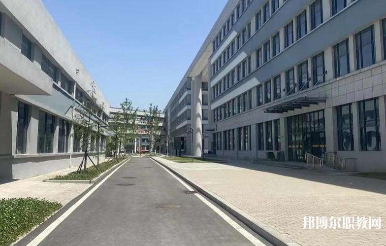 安徽省工業(yè)高級技工學校怎么樣、好不好